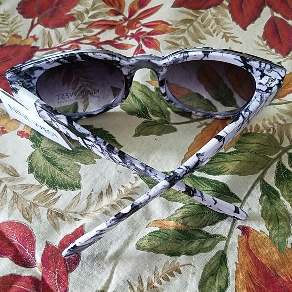 Nine West Sunglasses - Picture 3 of 5